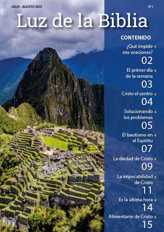 Portada de Luz de la Biblia, julio-agosto de 2022, con una fotografía de Machu Picchu
